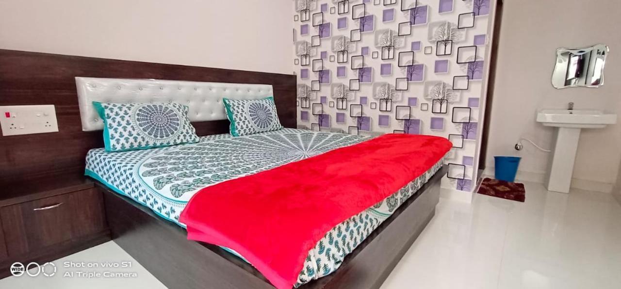 Varun Residency Bhadrachalam Extérieur photo